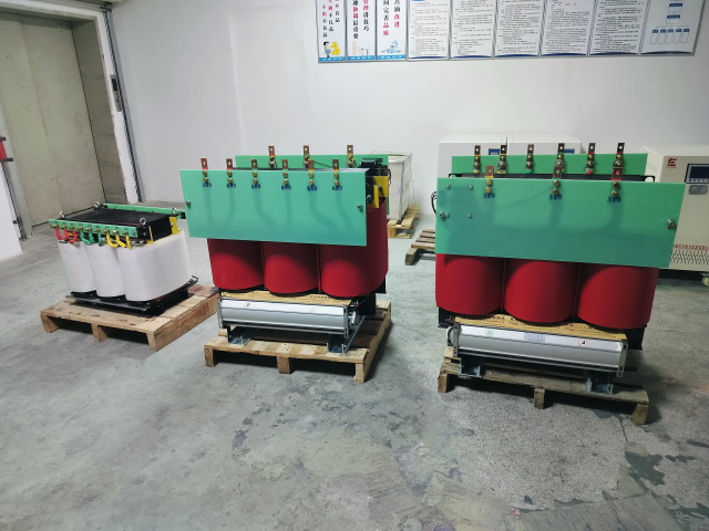 新兴KS11-1000KVA矿用变压器
